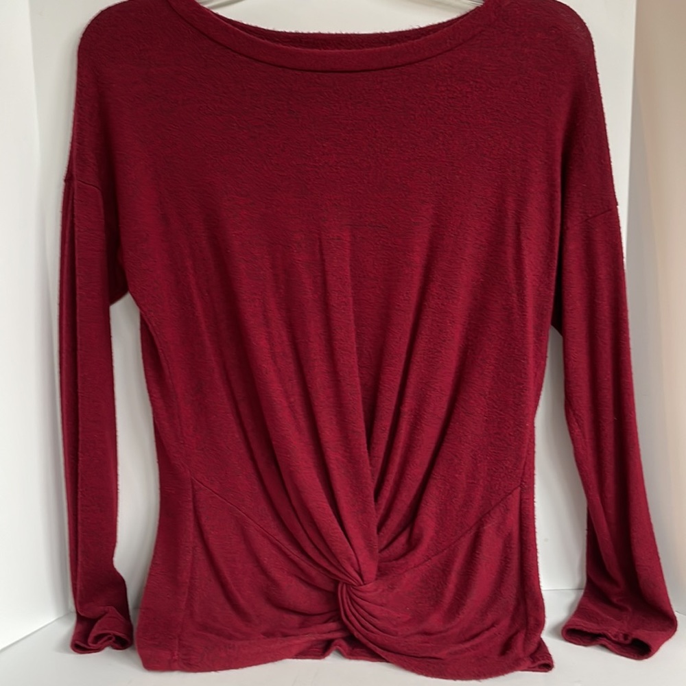 Gaze super soft cross front long sleeve knit top size medium